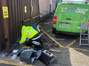 screenguard engineer servicing electric gate